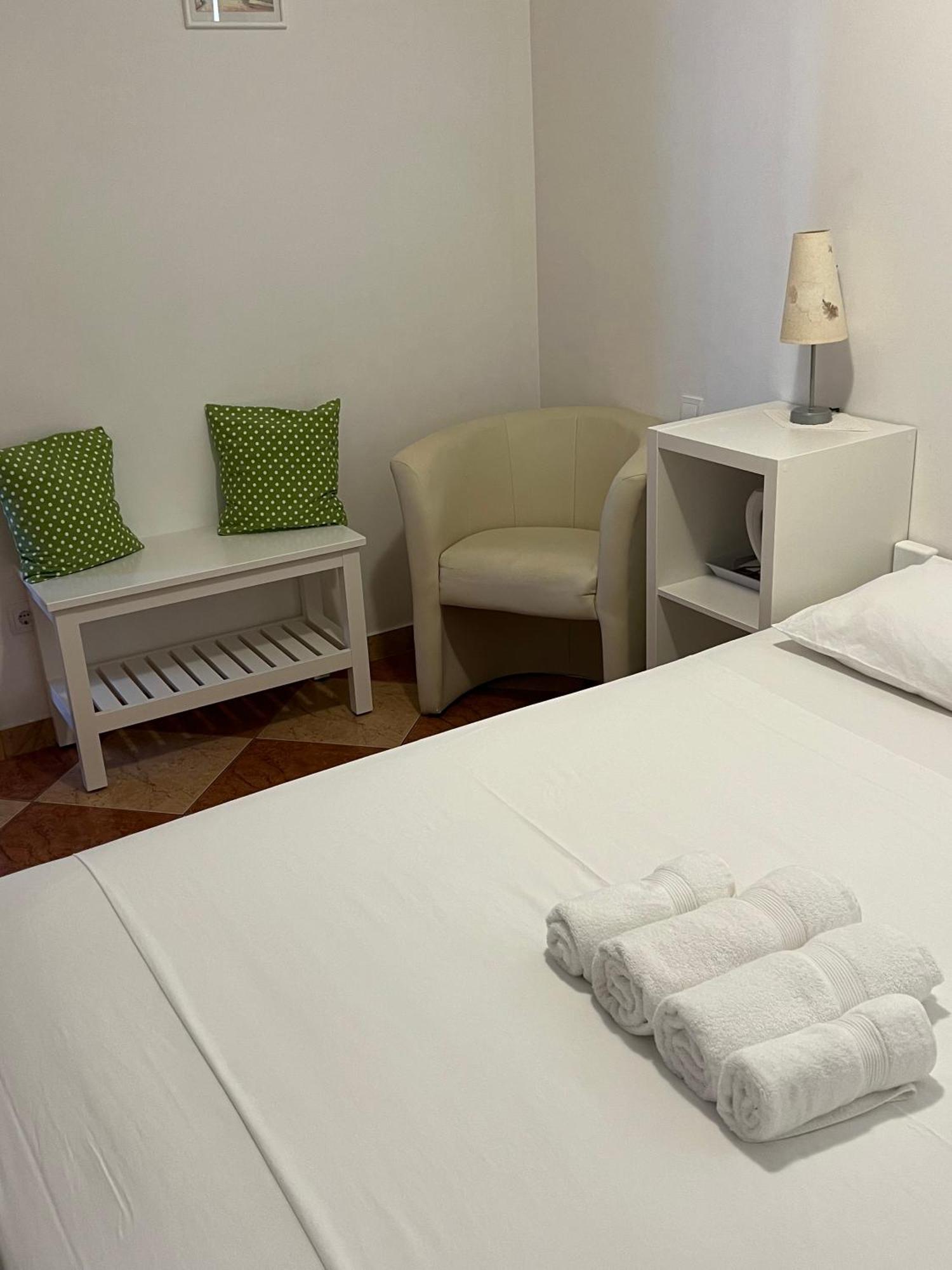 Apartments And Rooms Katija & Egon Korčula Extérieur photo